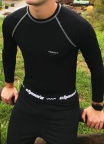 REMERA TERMICA GRUESA CHANAE